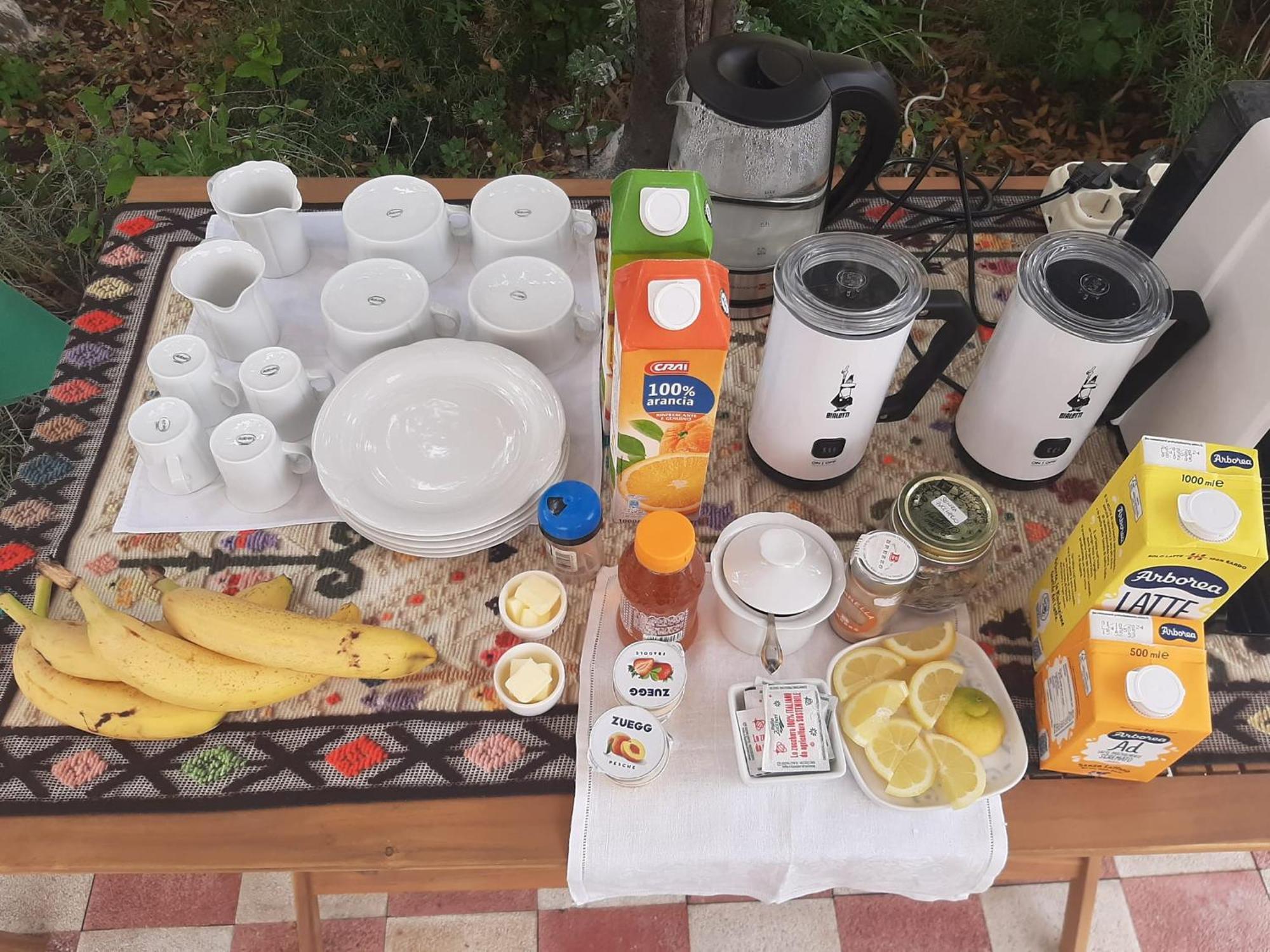 B&B Il Giardino Del Barone Pozzomaggiore Ngoại thất bức ảnh