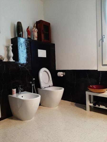 B&B Il Giardino Del Barone Pozzomaggiore Ngoại thất bức ảnh